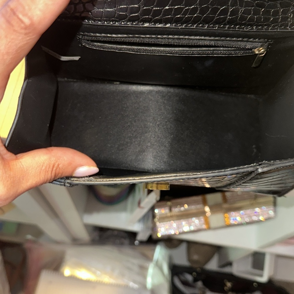 Black mini hand bag with strap - Picture 9 of 13